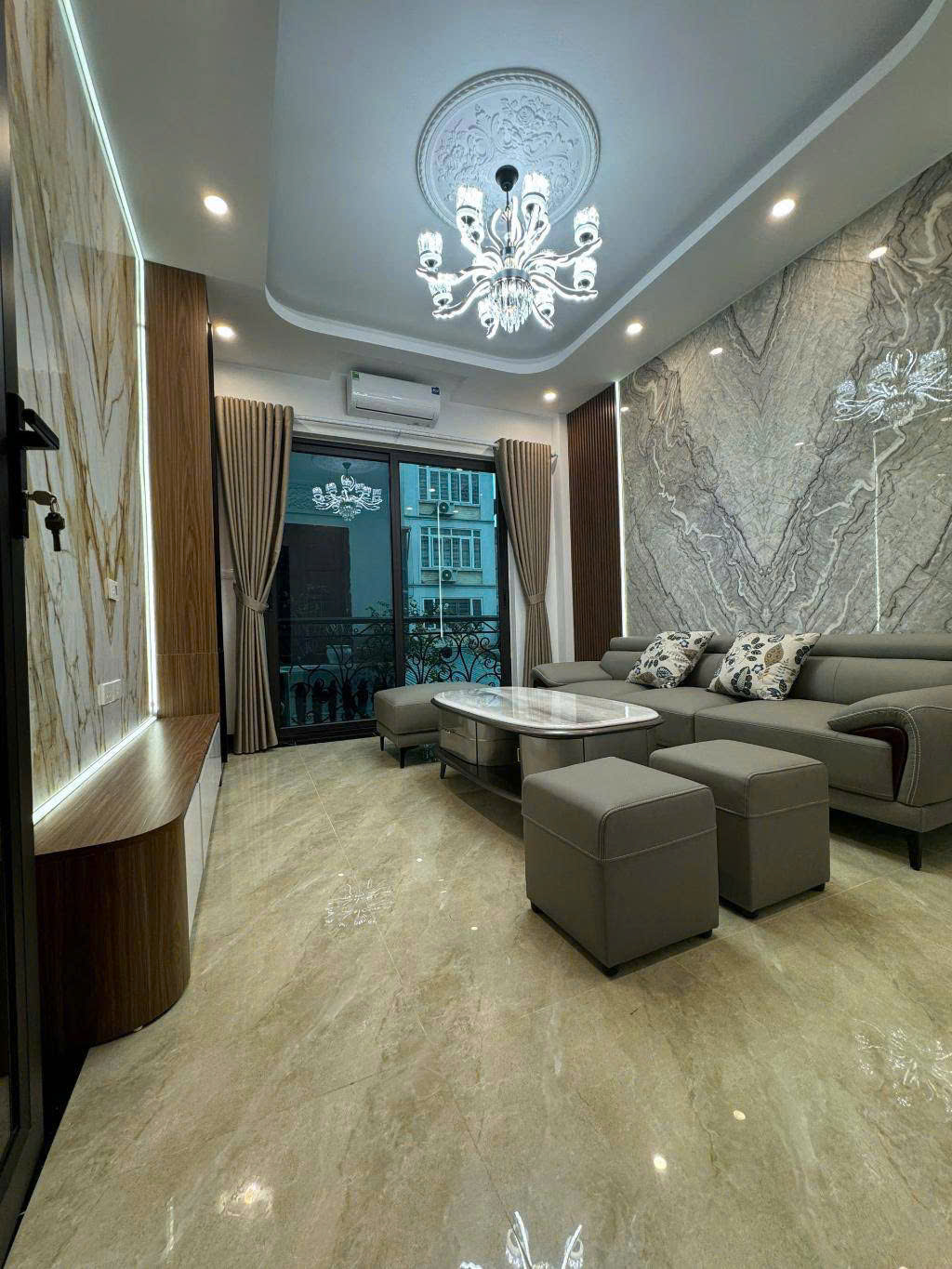 BÁN NHÀ MỚI 6 TẦNG – PHẠM VĂN ĐỒNG – NGÕ RỘNG – THANG MÁY - Ảnh chính