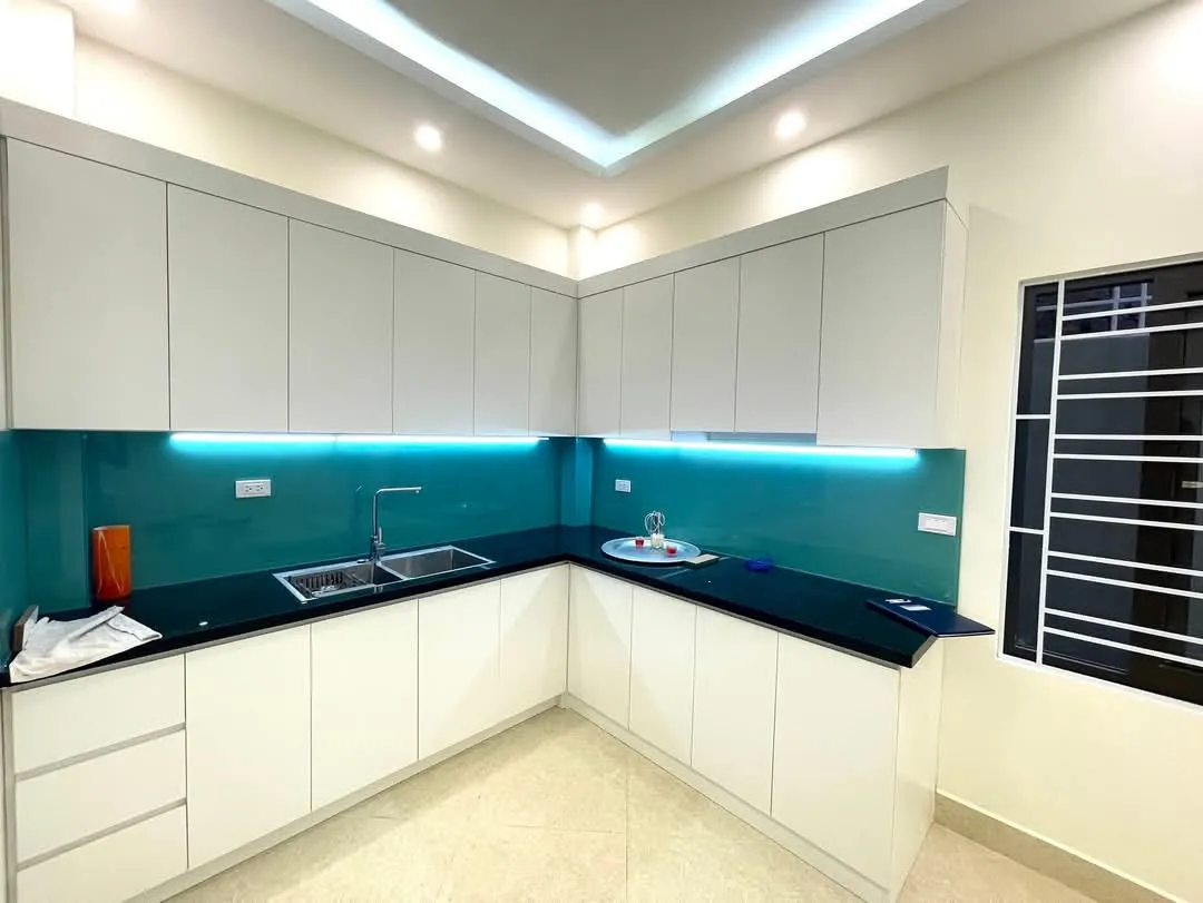 BÁN NHÀ PHƯỜNG YÊN HÒA, CẦU GIẤY, 5 TẦNG, DIỆN TÍCH 53 M2, GIÁ 8,1 TỶ - Ảnh chính