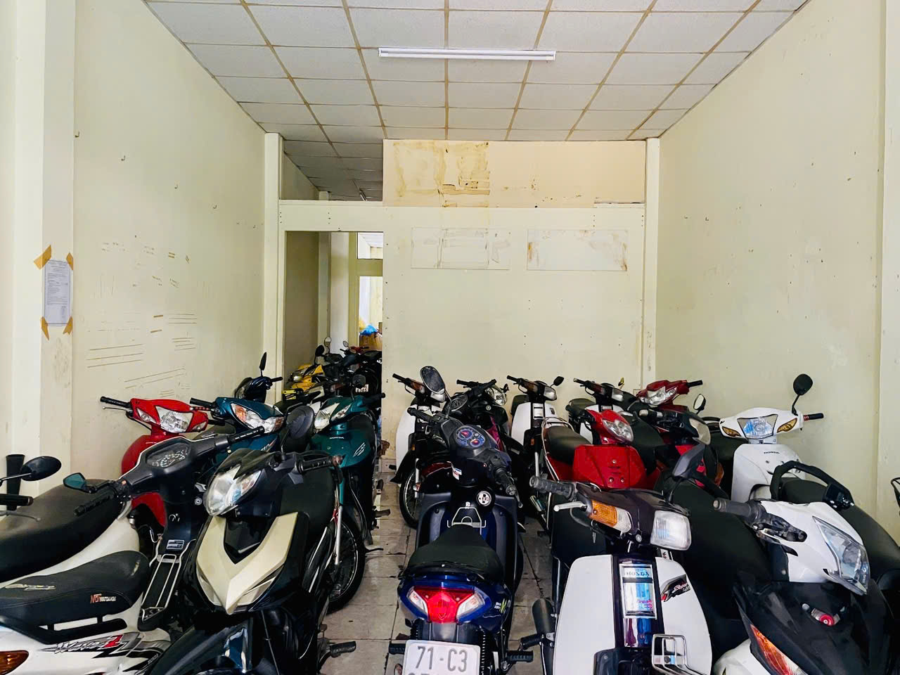 Nhà hẻm nhựa 10m – 1/ đường Tô Hiệu, Hiệp Tân, Tân Phú – 4.3x25m – sổ riêng – chỉ 9.3 tỷ! - Ảnh 2