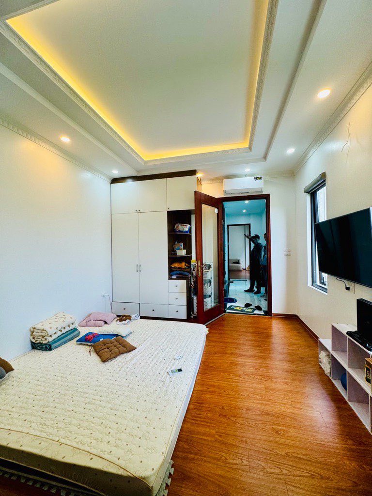 BÁN NHÀ NGUYỄN CHÍNH – LÔ GÓC – THANG MÁY - KINH DOANH – 60M2 – 3.5M MT-  17.9 TỶ - Ảnh 2