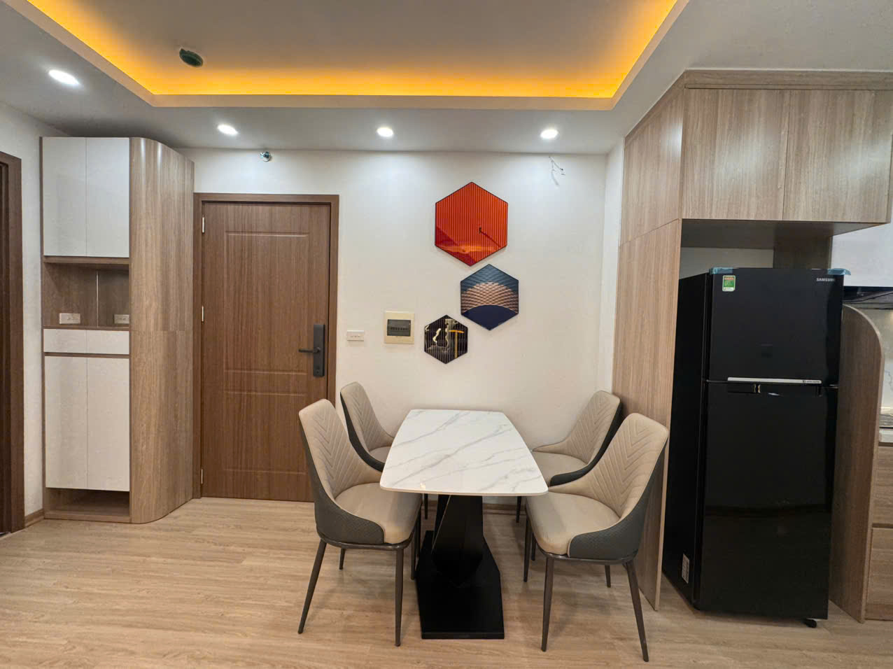 Bán căn hộ hiếm đẹp tòa VP5 Linh Đàm, Hoàng Mai, 58m2, 2 ngủ giá chỉ nhỉnh 3 tỷ - Ảnh 2
