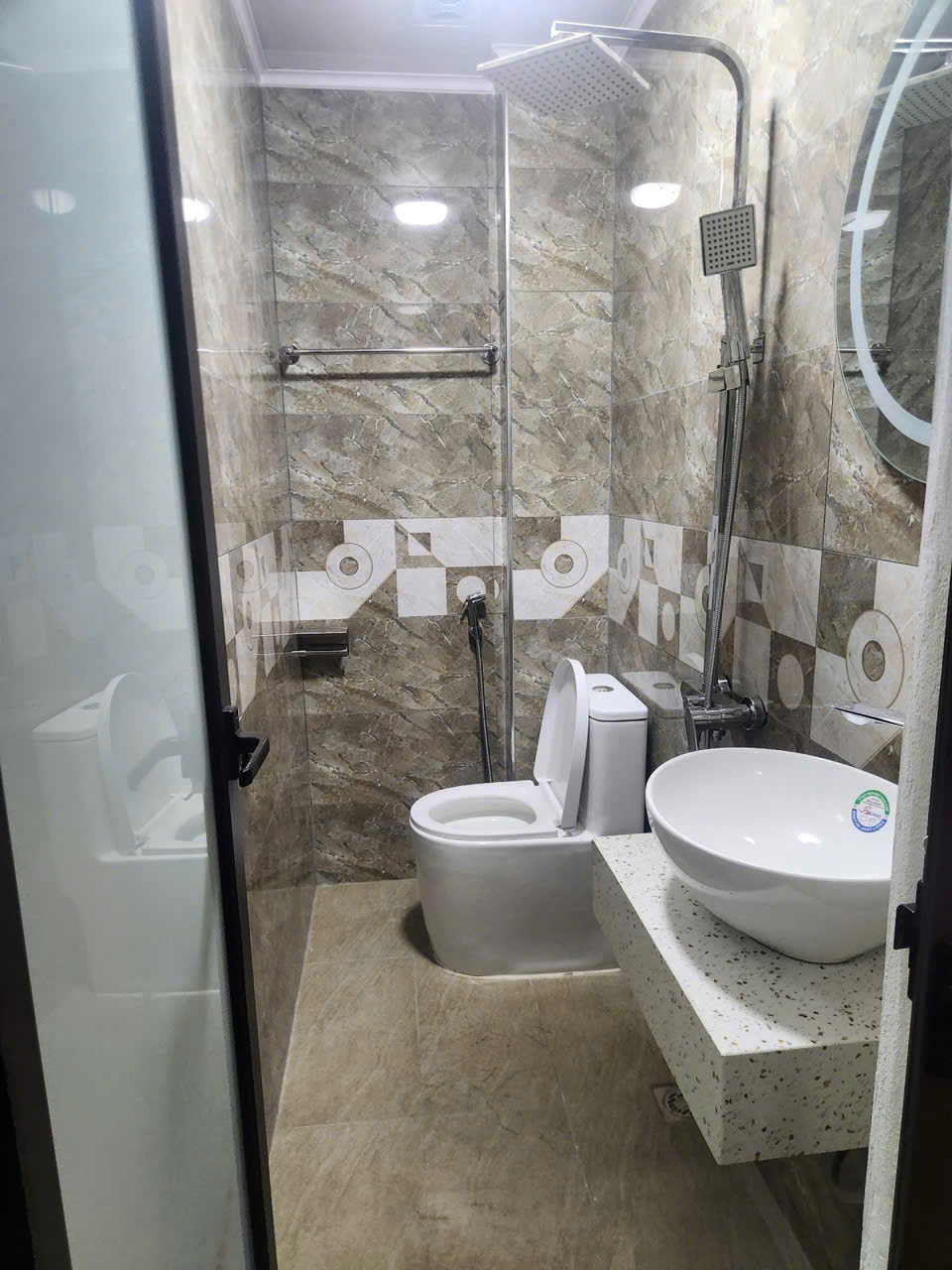 Cần bán nhà 5 tầng 20m ô tô đỗ rẻ nhất thị trường tại Minh Khai, HBT - Ảnh 4