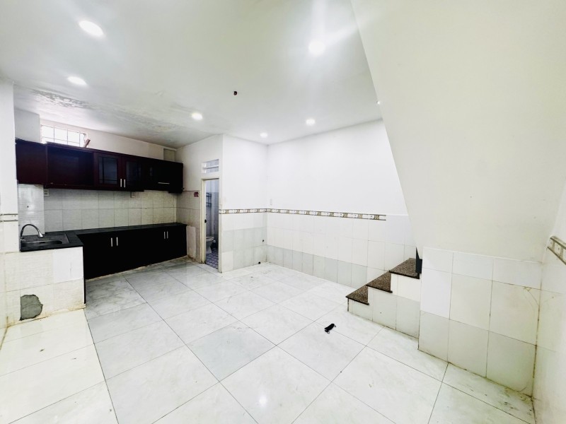 Bán nhả riêng 54m2 - Hẻm xe hơi 7c Đường Dương Thiệu Tước, Tân Phú - Ảnh 2
