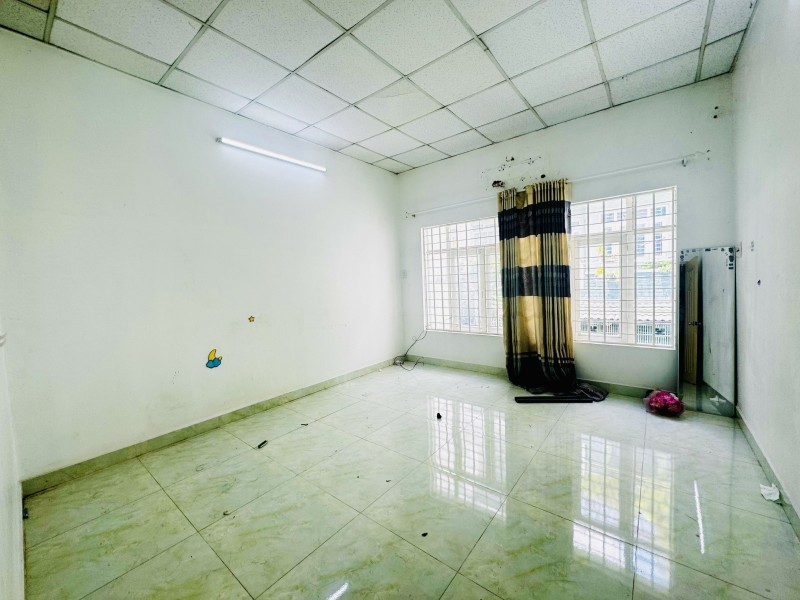 Bán nhả riêng 54m2 - Hẻm xe hơi 7c Đường Dương Thiệu Tước, Tân Phú - Ảnh 3