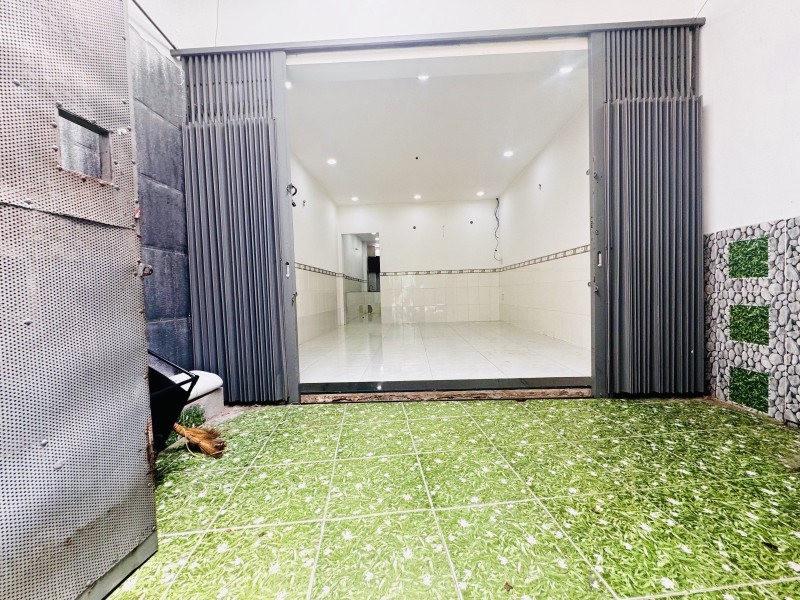 Bán nhà hẻm xe tải 6m 54m² - Dương Thiệu Tước, Q. Tân Phú - 2PN - 5,6 tỷ - Ảnh 1