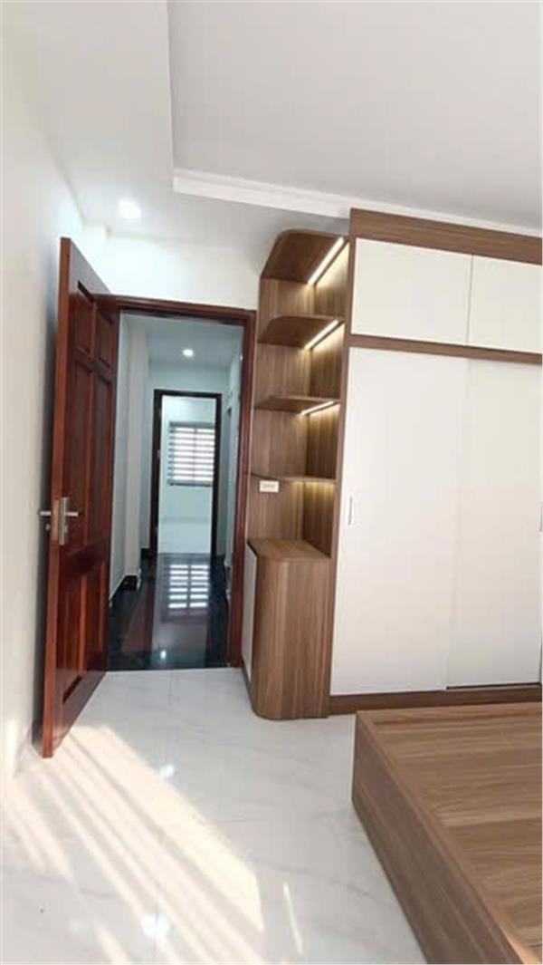 SỞ HỮU NGAY NHÀ ĐẸP - GIÁ TỐT - Vị Trí Đắc Địa Tại Tả Thanh Oai, Huyện Thanh Trì, Hà Nội - Ảnh 2
