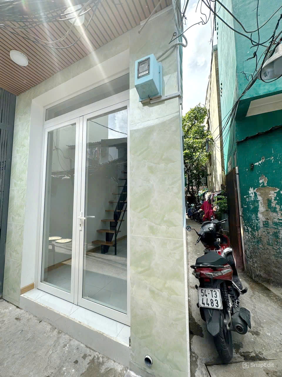 Nhà mới đẹp hẻm 3m cách mặt tiền 50m Tùng Thiện Vương P12Q8 - Ảnh chính