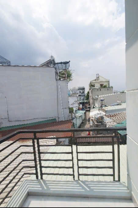 GẦN LÀNG ĐẠI HỌC, HẺM ÔTÔ, 170 m2 – NGANG BỀ THẾ 6,4m, NHỈNH 6 TỶ - Ảnh 1
