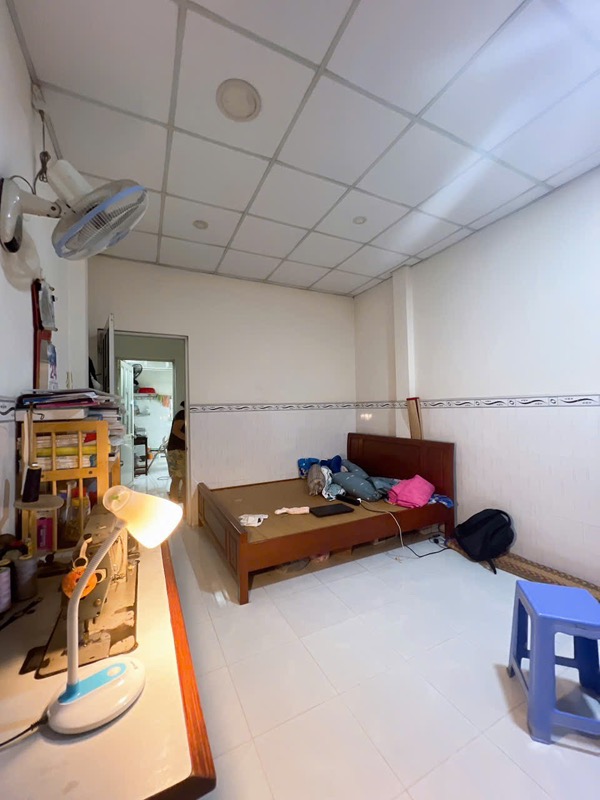 NHÀ B.ÁN - GẦN ST LOTTE NG.V.LƯỢNG & CV LÀNG HOA GV - HẺM SÁT MẶT TIỀN  - 45M² - 2 TẦNG NHỈNH 4 TỶ - Ảnh 1