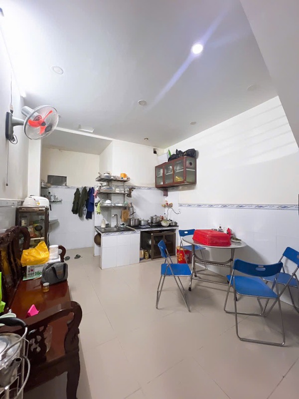 NHÀ B.ÁN - GẦN ST LOTTE NG.V.LƯỢNG & CV LÀNG HOA GV - HẺM SÁT MẶT TIỀN  - 45M² - 2 TẦNG NHỈNH 4 TỶ - Ảnh 3