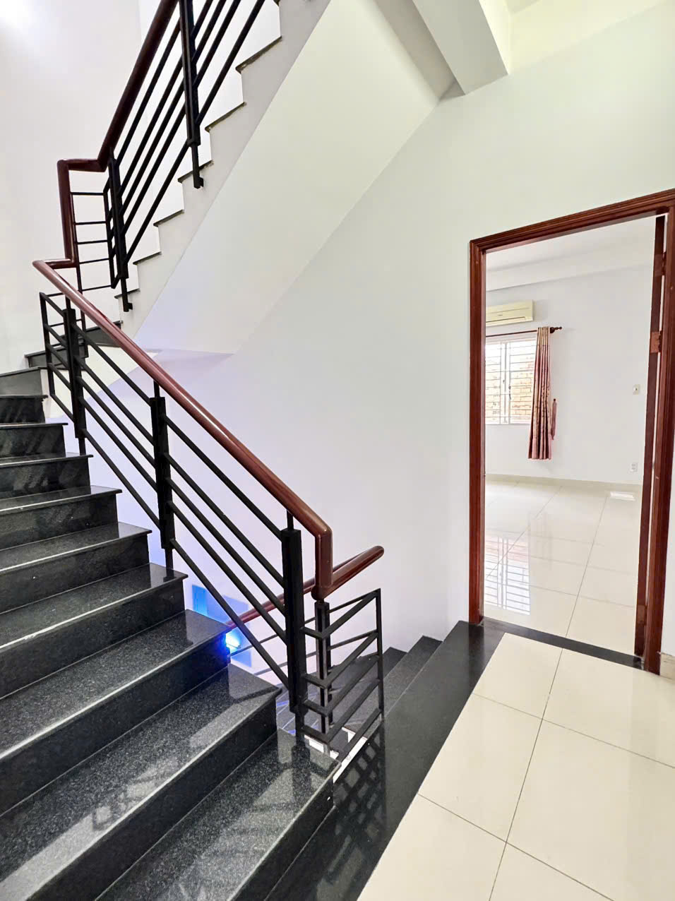 Bán HXH Đường Vũ Tùng, P2, Bình Thạnh, 4.3x19m, Chỉ 9.6 tỷ - Ảnh 1