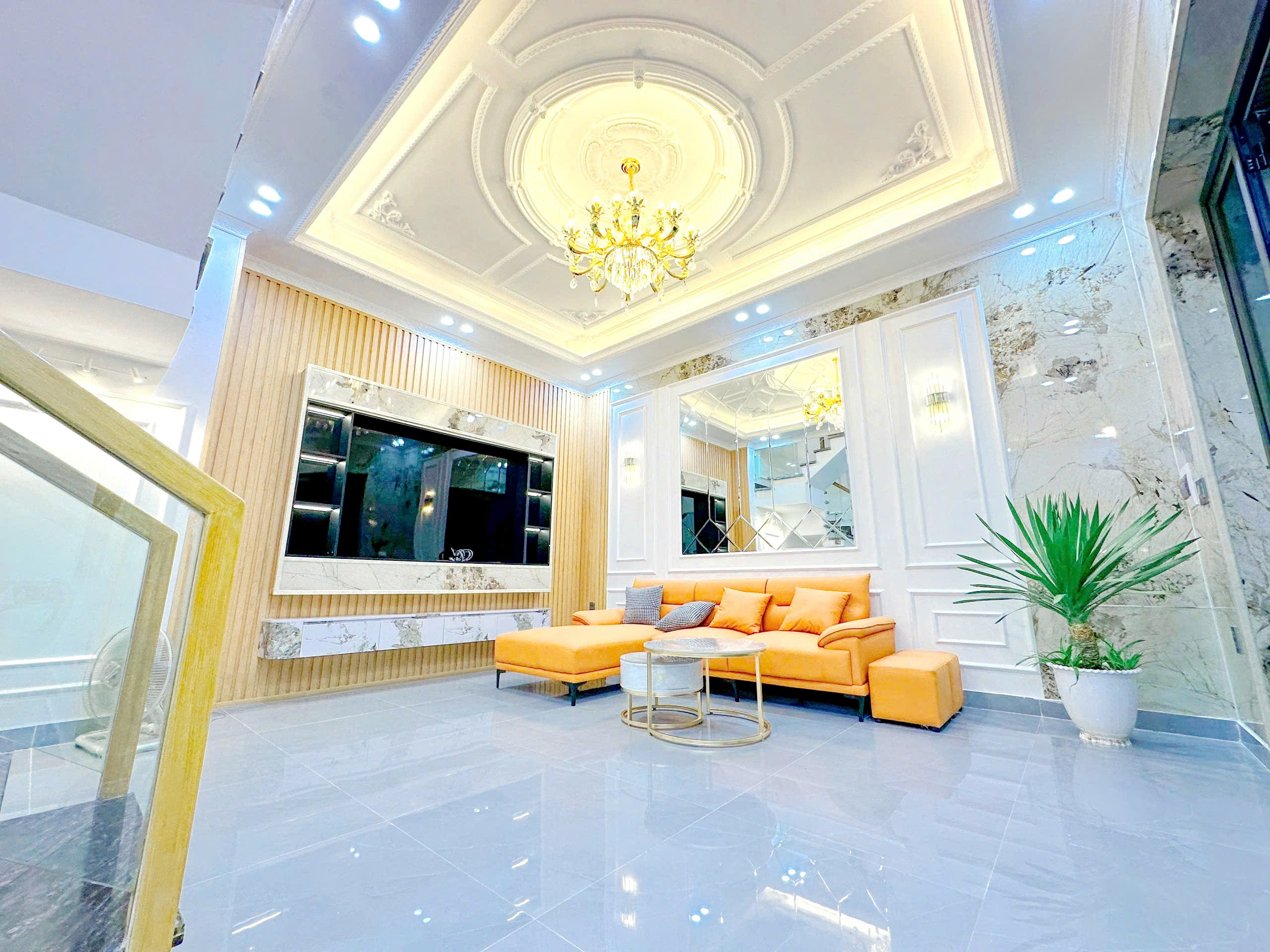 SIÊU PHẨM VILLA MINI sau nhà Mặt đường ĐÌNH ĐÔNG, Lê Chân, Hải Phòng Dân xây Độc Lập 🚒Ô tô đỗ sát - Ảnh 1