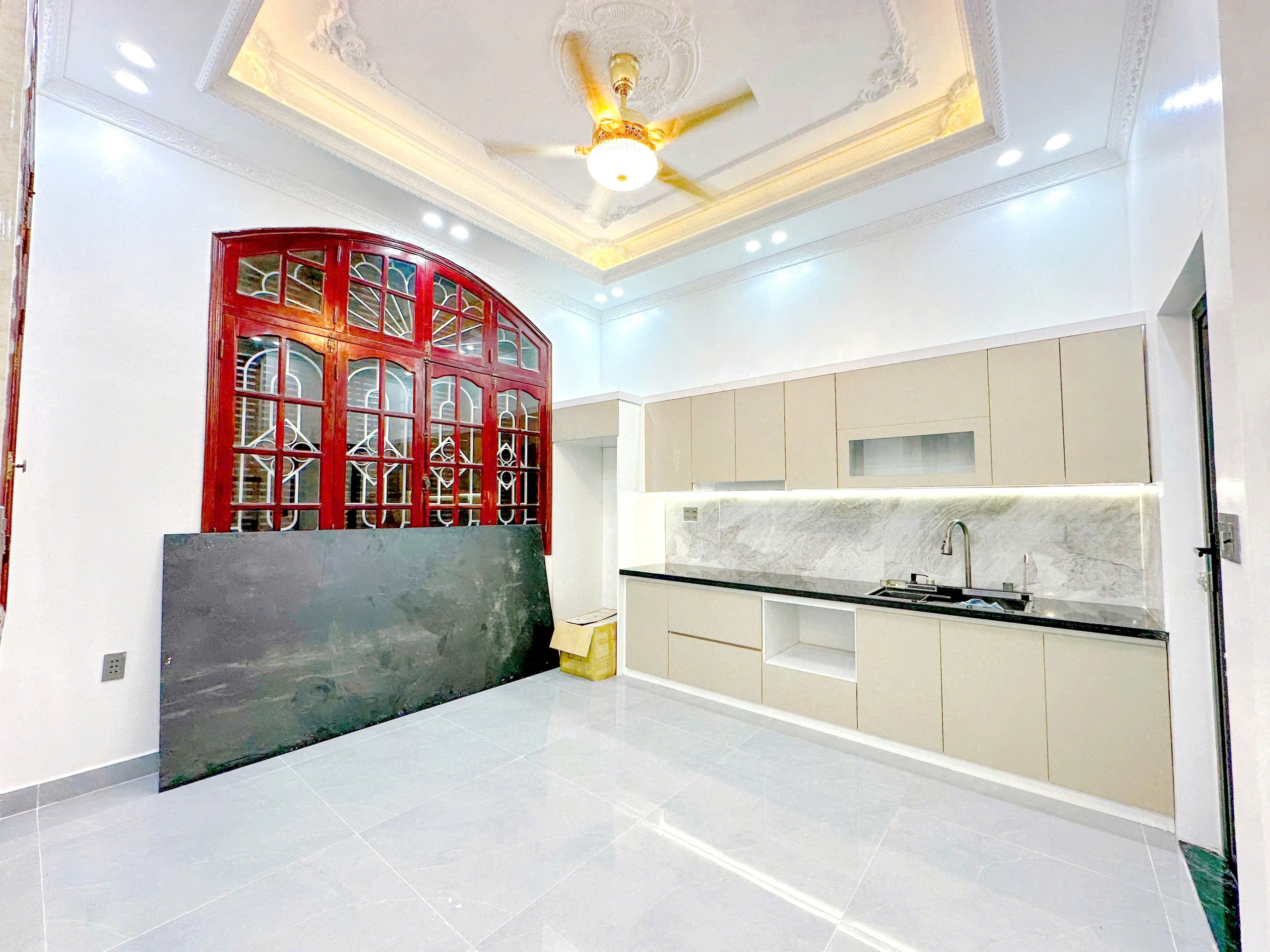 SIÊU PHẨM VILLA MINI sau nhà Mặt đường ĐÌNH ĐÔNG, Lê Chân, Hải Phòng Dân xây Độc Lập 🚒Ô tô đỗ sát - Ảnh 2