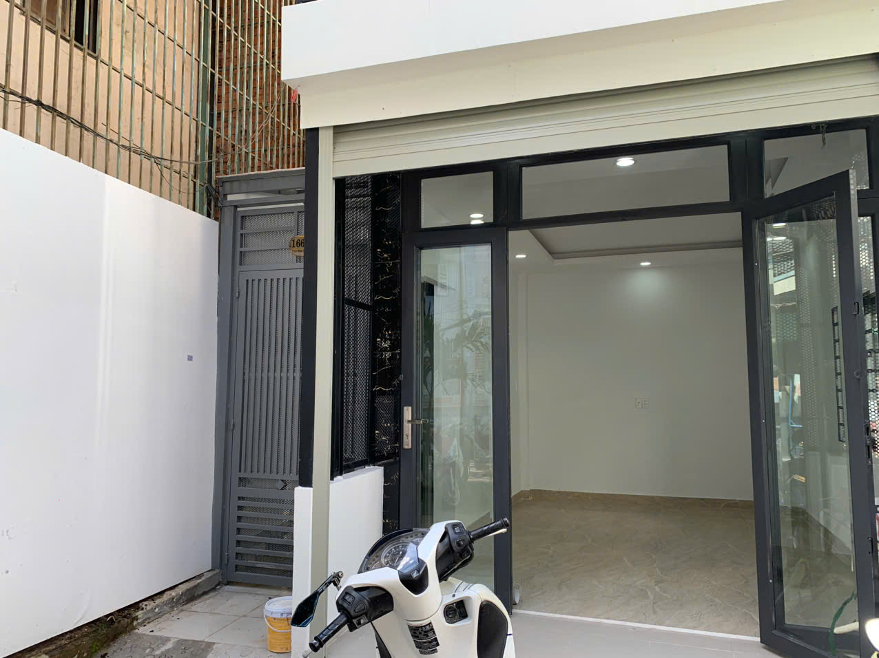 Bán HXH Trần Đình Xu, Nguyễn Cư Trinh, Quận 1. 4x9m, Chỉ 10.7 tỷ - Ảnh chính