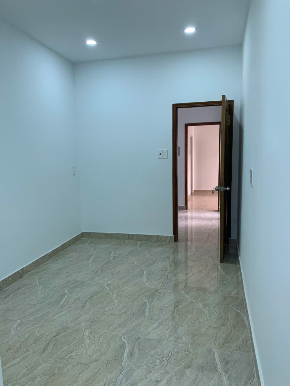 Bán HXH Trần Đình Xu, Nguyễn Cư Trinh, Quận 1. 4x9m, Chỉ 10.7 tỷ - Ảnh 3