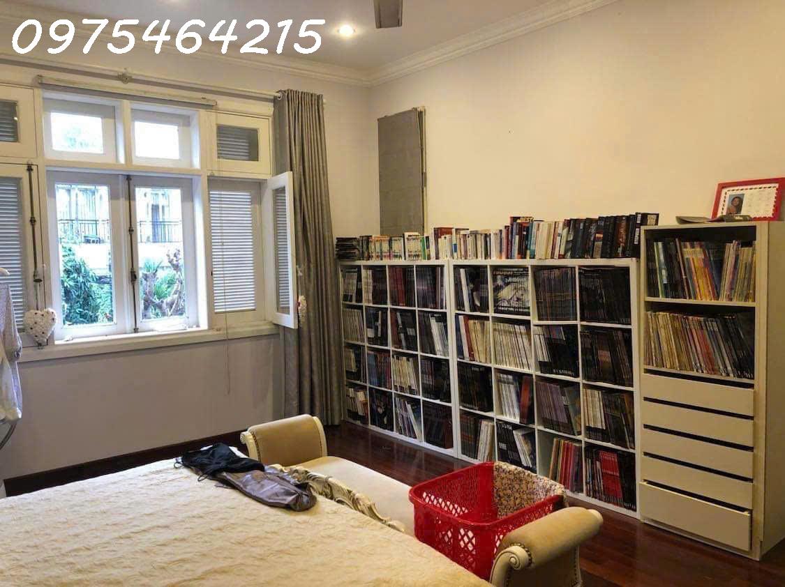 Bán villa góc 2 mặt tiền đường 61 – Thảo Điền, TP. Thủ Đức – 360m² – thu nhập 3.200$/tháng – chỉ 60 - Ảnh 2