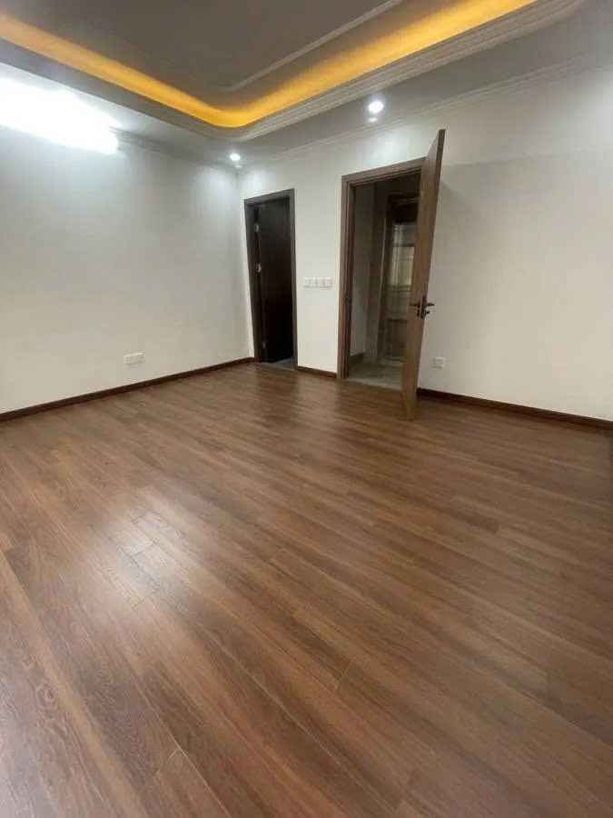 NHÀ MỚI- ĐẸP NGÕ 3 GÁC THÔNG NỞ HẬU Thượng Thanh 30m2 X 6 tầng,mặt tiền  6m, 6.5 tỷ Long Biên. - Ảnh 3