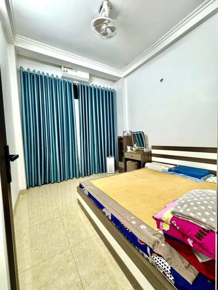 SIÊU PHẨM CẦU GIẤY - NGÕ BA GÁC - NỘI THẤT SỊN SÒ 35m2 4 tầng mt 3.3m Giá 8.35 tỷ - Ảnh 4