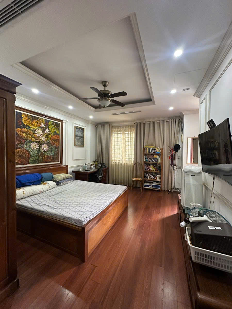 KHU LIỀN KỀ FAFIM - NGUYỄN TRÃI - BẢO VỆ 24/24 Dt 92m2 5 tầng mt 5.5m Giá 37.5 tỷ - Ảnh 1