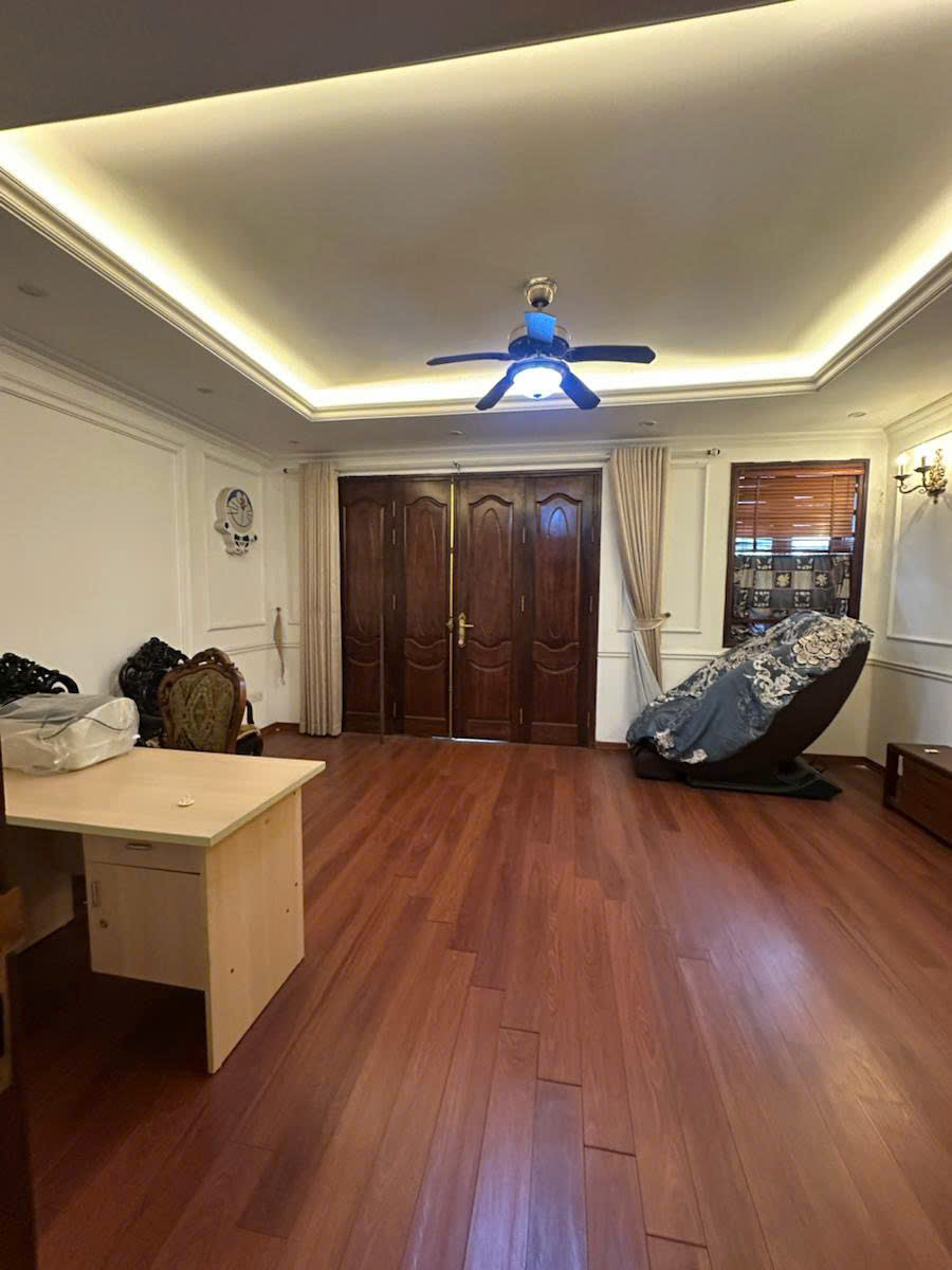 KHU LIỀN KỀ FAFIM - NGUYỄN TRÃI - BẢO VỆ 24/24 Dt 92m2 5 tầng mt 5.5m Giá 37.5 tỷ - Ảnh 2
