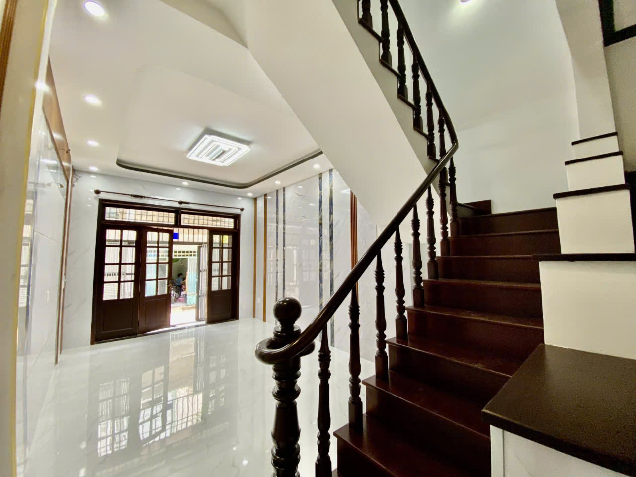 Bán nhà Đ số 12 BHH gần Aeon Tân Phú  hẻm xe hơi 48m2,2 Tầng Nhỉnh 4 tỷ - Ảnh 2