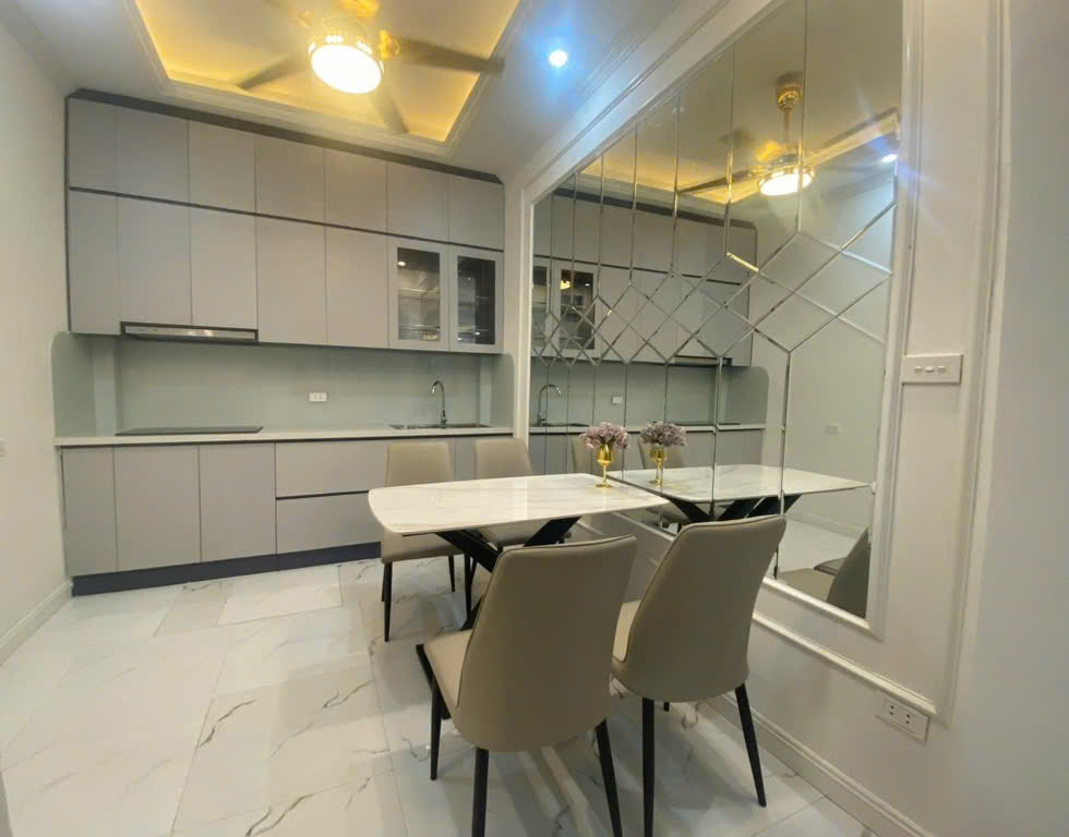 Cực hiếm! Nhà đẹp Mỹ Đình 42m2- 5T, Nội thất sang, ô tô gần phố, Giá 8.15 tỷ - Ảnh 3