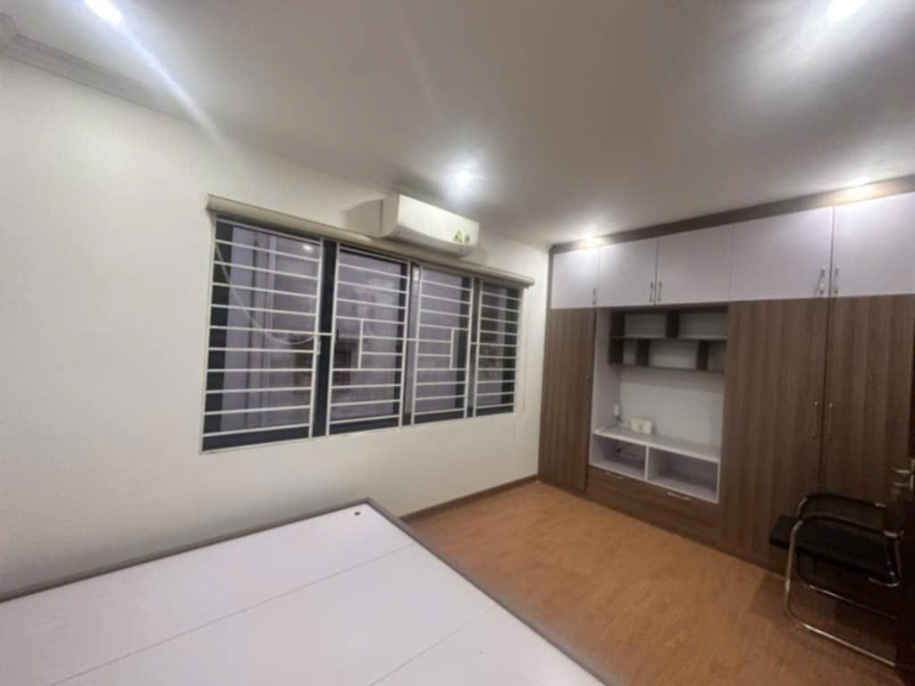 Bán nhà Nguyễn Văn Cừ 35m 5 tầng MT 5m 6,5 tỷ - Ảnh 1