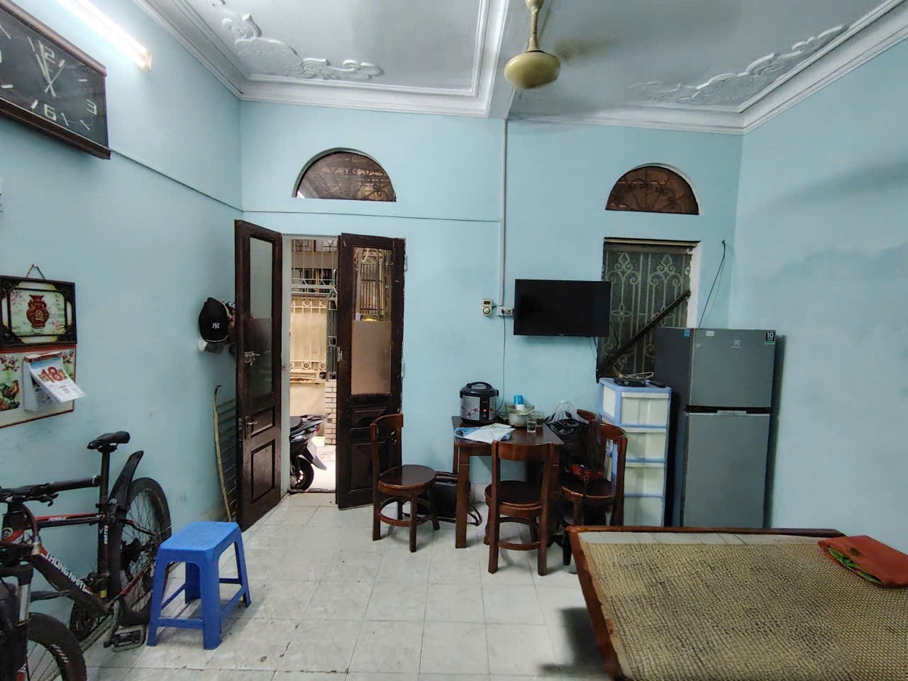 SIÊU PHẨM NHÀ RIÊNG TRUNG TÂM -- ĐÊ LA THÀNH – Ở SƯỚNG, SANG TRỌNG MỖI NGÀY . DT 40M2 MÀ GIÁ CHỈ - Ảnh 1