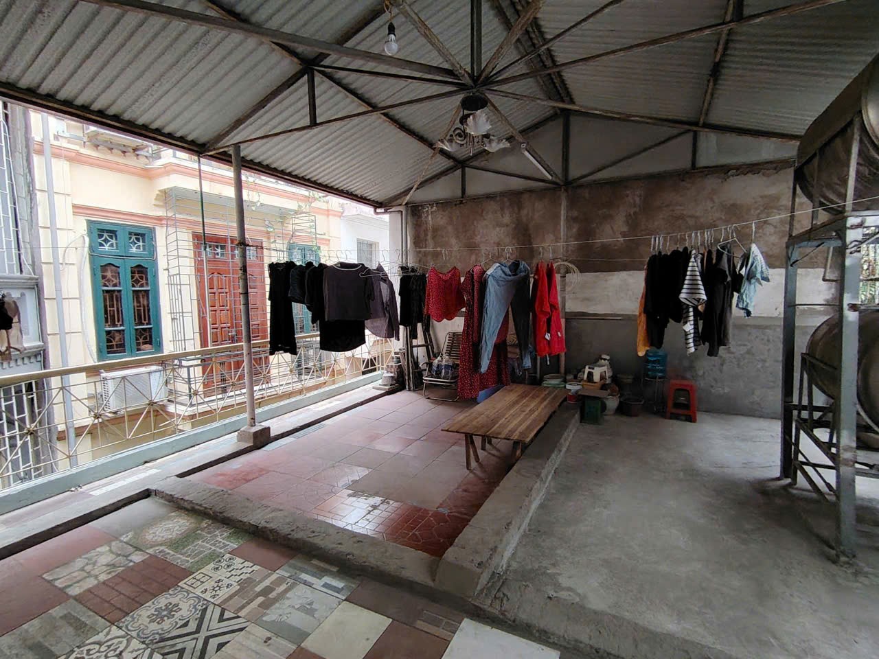 SIÊU PHẨM NHÀ RIÊNG TRUNG TÂM -- ĐÊ LA THÀNH – Ở SƯỚNG, SANG TRỌNG MỖI NGÀY . DT 40M2 MÀ GIÁ CHỈ - Ảnh 3