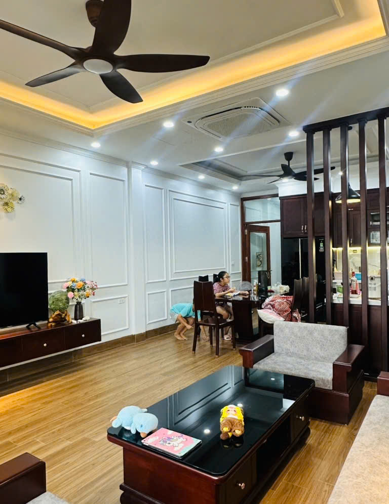 BÁN NHÀ PHỐ LAI XÁ, 75M² – 6 TẦNG TM,  ĐƯỜNG 24M KINH DOANH SẦM UẤT, giá 16. tỷ8 - Ảnh 2
