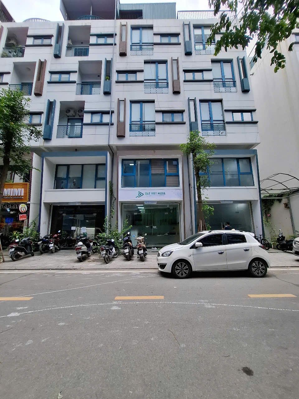 HOT !!! SỞ HỮU NGAY CĂN NHÀ ĐẸP - GIÁ TỐT - Vị Trí Đắc Địa Tại Quận Hà Đông, TPHN - Ảnh 1