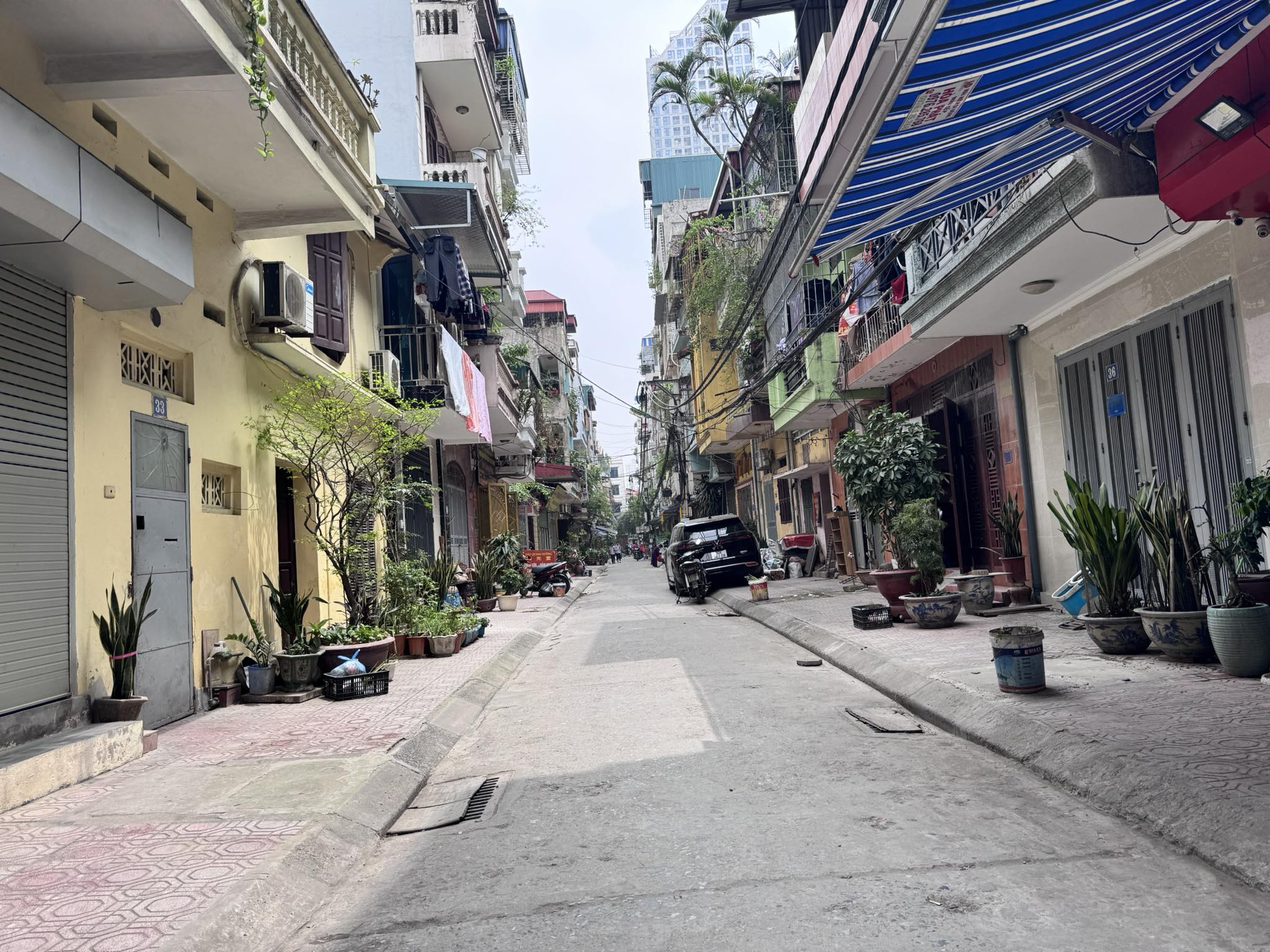 Nhà mặt phố Huỳnh Thúc Kháng 5 tầng, ô tô tránh, vỉa hè, kinh doanh đỉnh - Ảnh chính