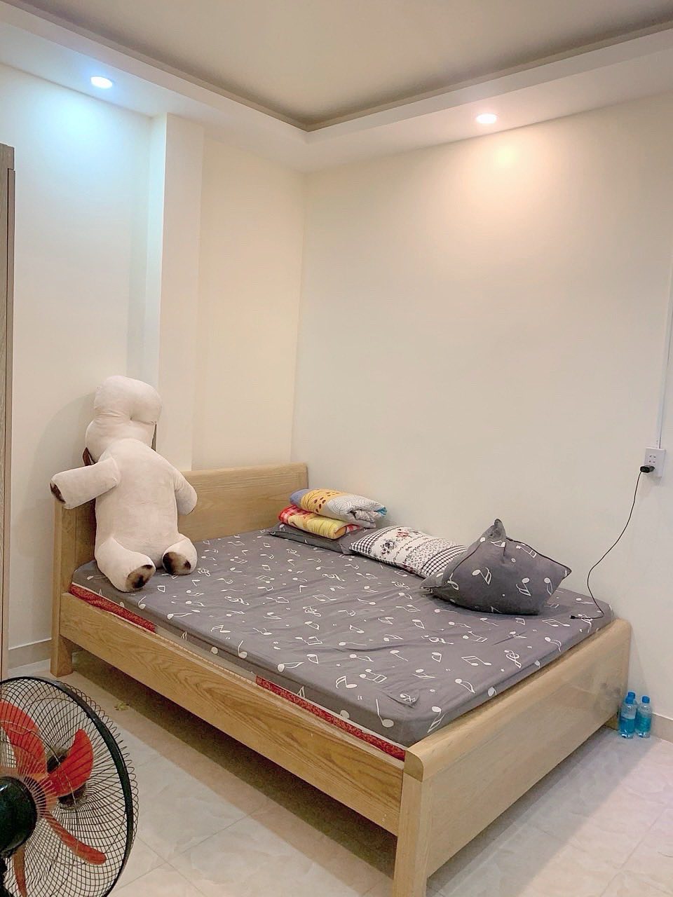 BÁN NHÀ 2 TẦNG ĐẶNG LỘ ĐƯỜNG Ô TÔ TẬN NHÀ. PHƯỜNG VĨNH HẢI - Ảnh 1