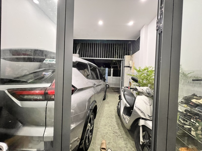 Bán nhà 72m², 2 tầng, 3PN, ngõ Linh Xuân, Thủ Đức - 5.5 tỷ - Ảnh 3
