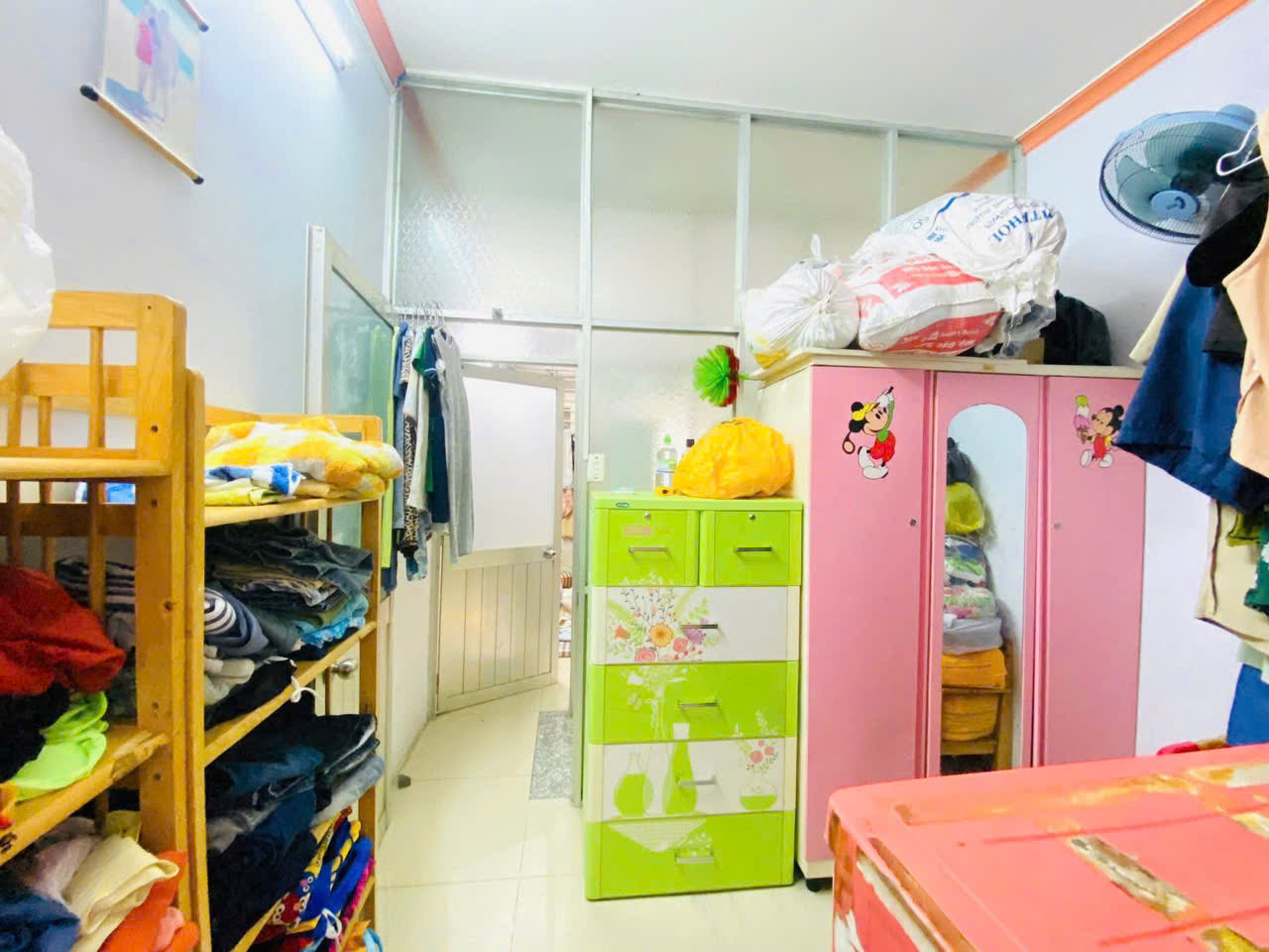 Bán nhà gần Emart Phan Huy Ích Gò Vấp, 2 tầng đúc, chỉ hơn 3 tỷ, sổ riêng nở hậu - Ảnh 3