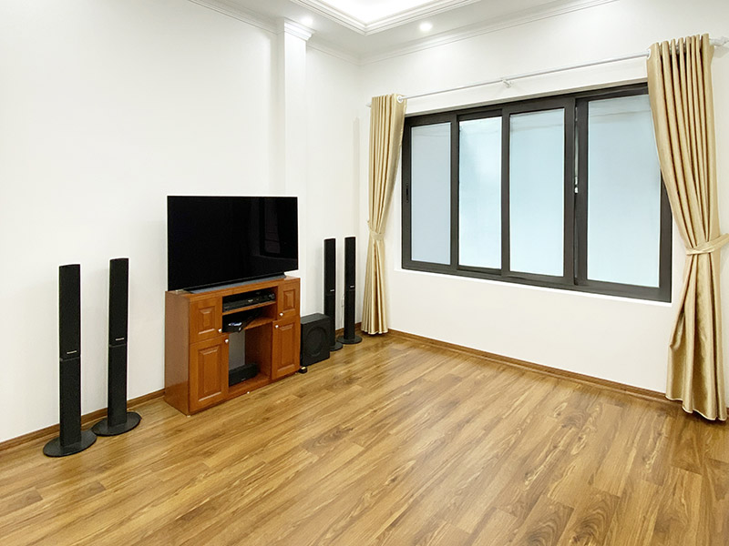 Nhà 6 tầng Phan Văn Trường, Cầu Giấy, Hà Nội cần bán ngay - Ảnh chính
