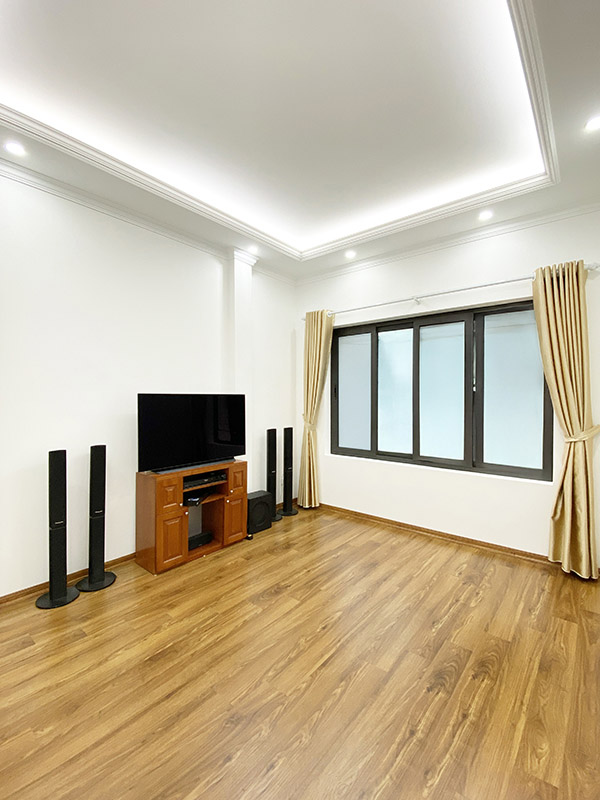 Nhà 6 tầng Phan Văn Trường, Cầu Giấy, Hà Nội cần bán ngay - Ảnh 2