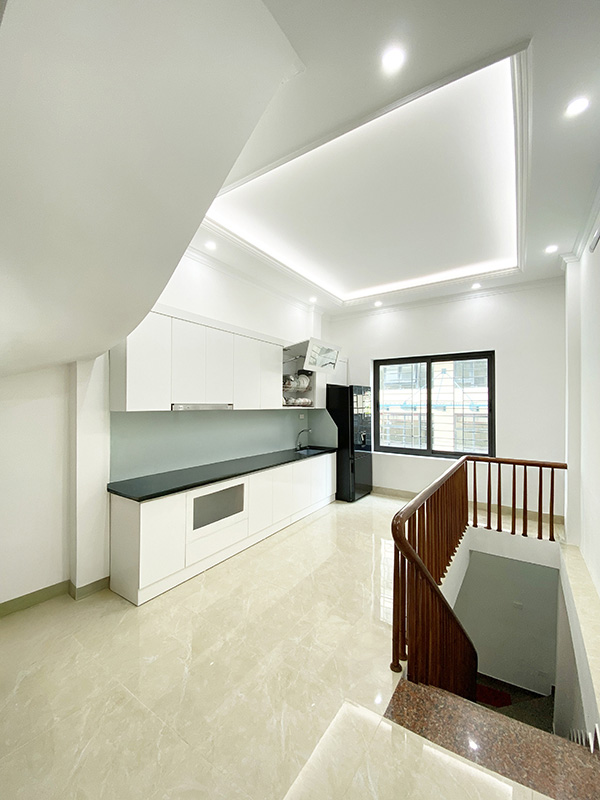 Nhà 6 tầng Phan Văn Trường, Cầu Giấy, Hà Nội cần bán ngay - Ảnh 3