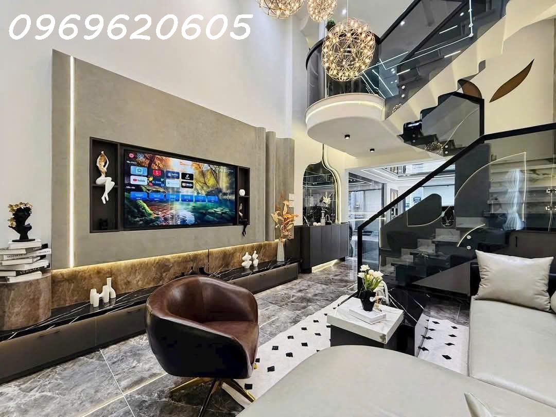Bán Nhà Nguyễn Thị Thập Quận 7, dòng tiền lên đến 600 triệu / năm, nhỉnh 6 tỷ. Gọi ngay Vinh Nhà Phố - Ảnh chính