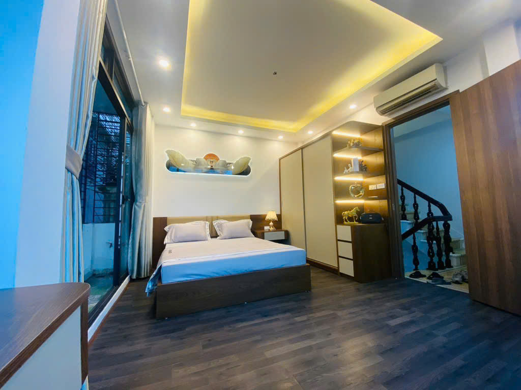 Căn góc – Trần Quốc Hoàn – 5 tầng – 36m² – 10.3 tỷ - Ảnh 1