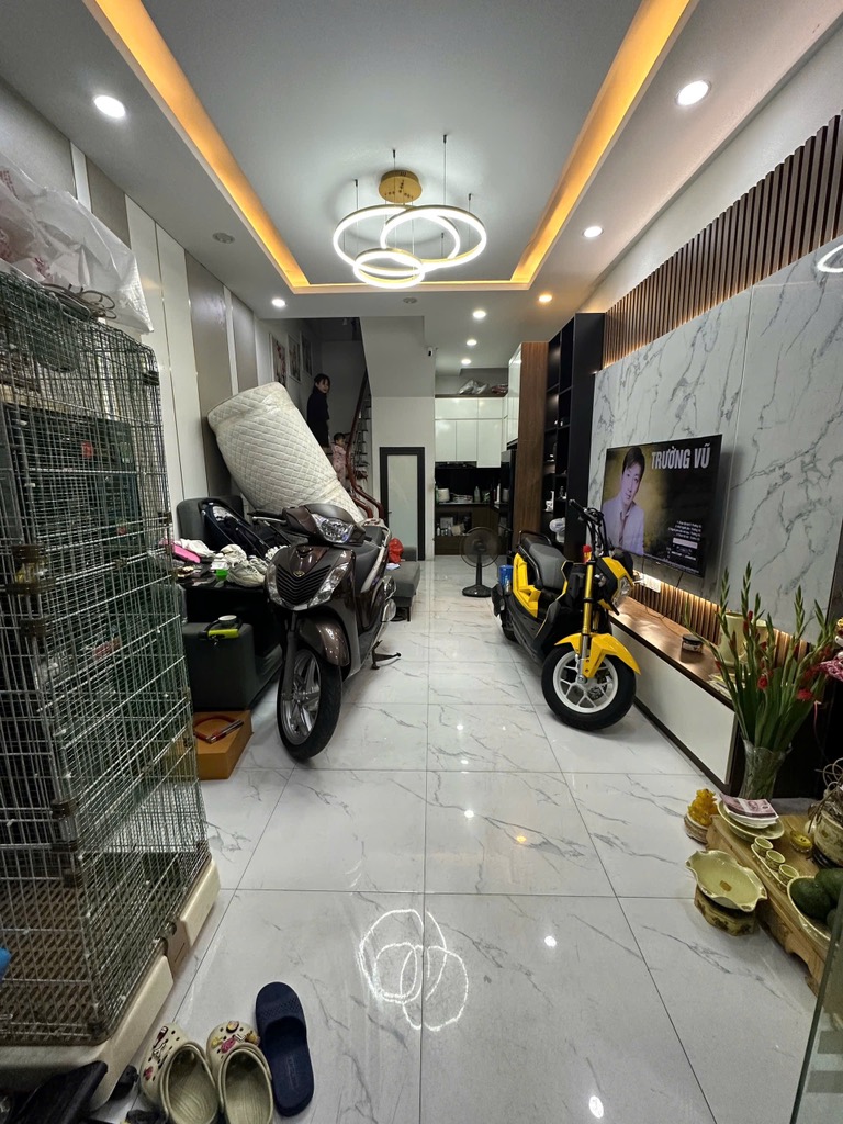 Bán Gấp Nhà Đẹp Ở Ngay Phố TRƯƠNG ĐỊNH - DÂN XÂY - NGÕ 3 GÁC ĐUA - DÂN TRÍ CAO AN NINH TỐT - Ảnh chính