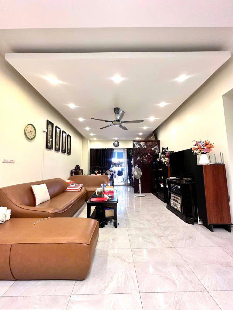 Bán nhà khu phân lô – Tô Hiệu – 38m² x 5.5 tầng – 10 tỷ - Ảnh chính
