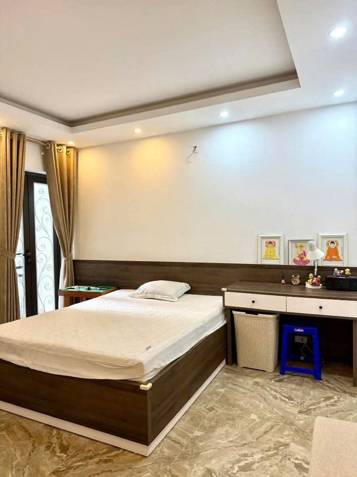 Bán nhà 4 tầng, 44m², 4PN, 4WC, Lê Trọng Tấn, Khương Trung, Thanh Xuân - 12.9 tỷ - Ảnh chính