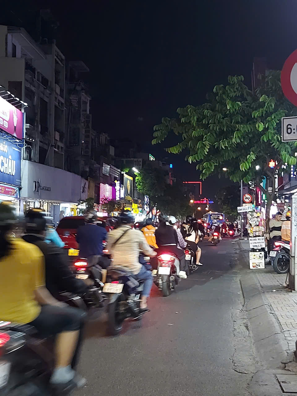 Bán nhà trung tâm Quận 3, Cách Mạng Tháng 8, kết cấu BTCT, tiện ích đầy đủ, chỉ 12 tỷ. - Ảnh 5