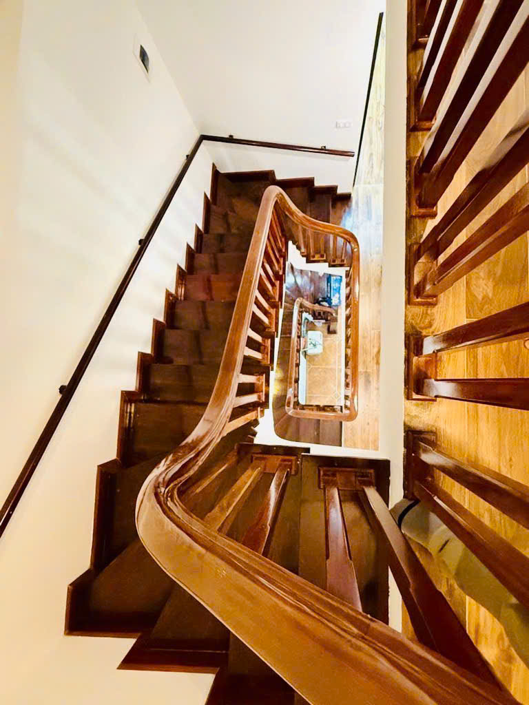 Nhà gần Nguyễn Văn Huyên – 36m² x 6T – view thoáng – 9.2 tỷ - Ảnh 1