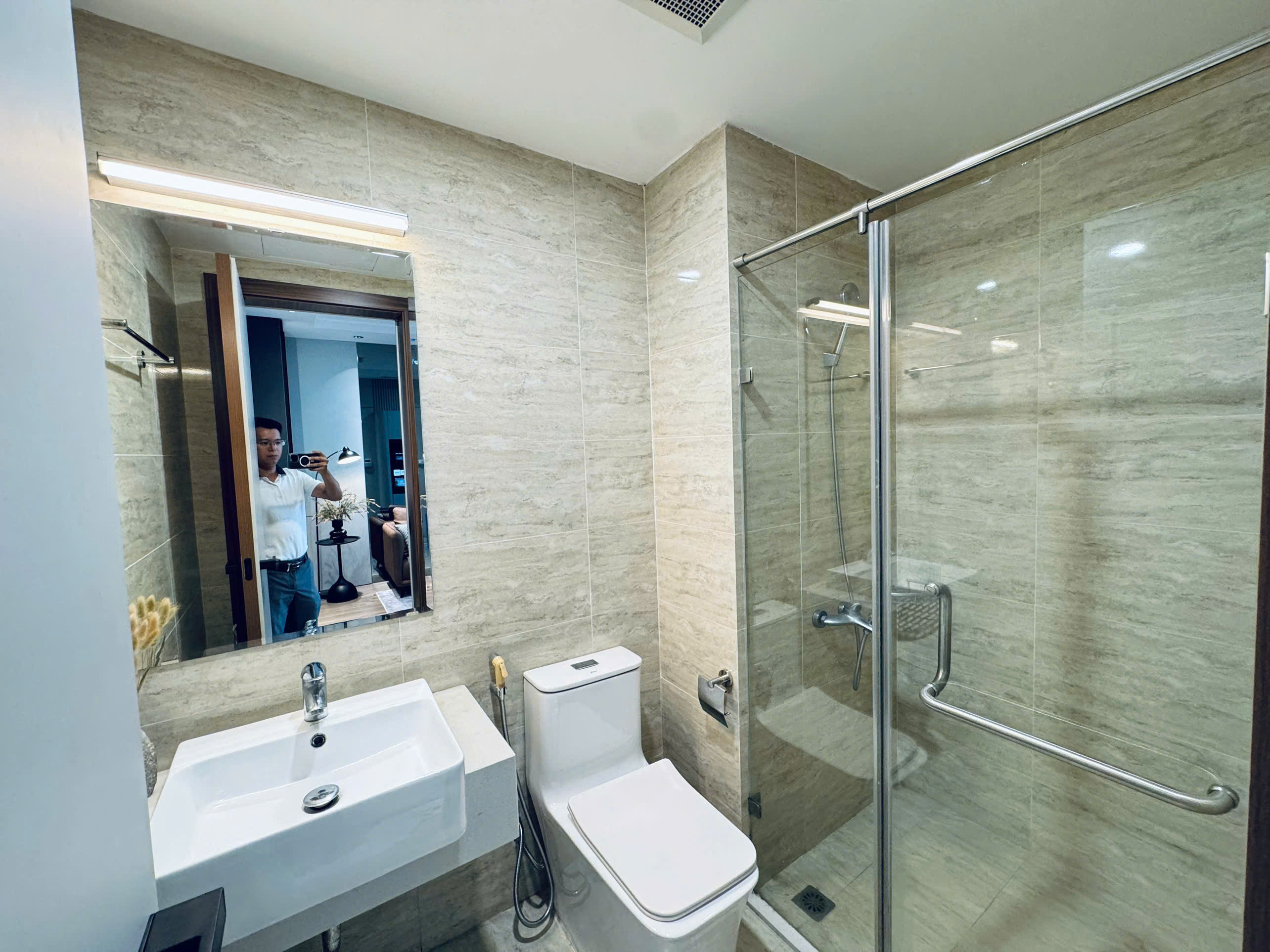 Bán căn hộ cao cấp toà Roman Plaza 69m2 2PN 2WC full nội thất đẹp - Ảnh 3
