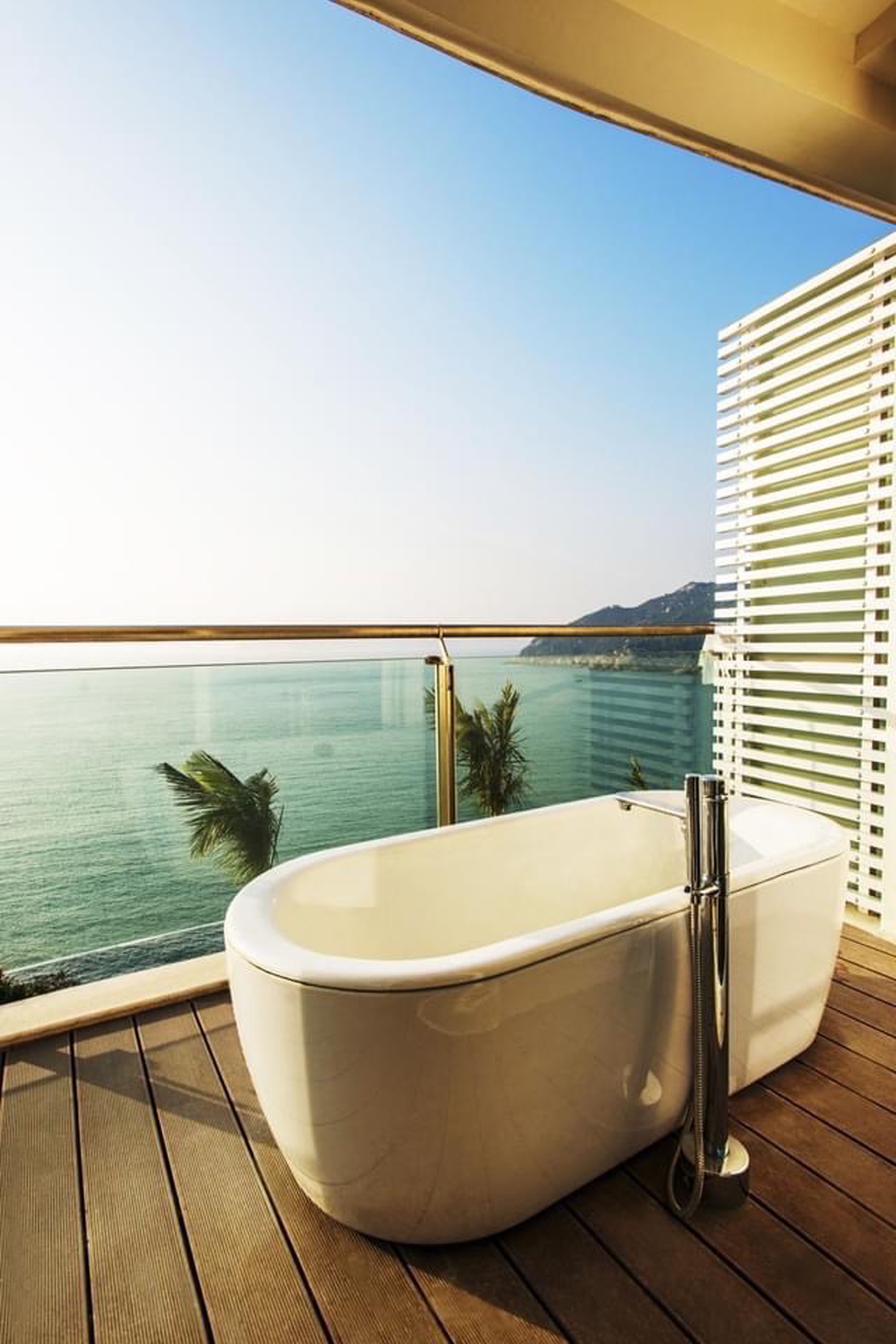 Cơ hội hữu căn hộ view vịnh Hạ Long ngay tại cảng tàu Quốc tế Sun Bãi Cháy vị trí siêu VIP - Ảnh 4