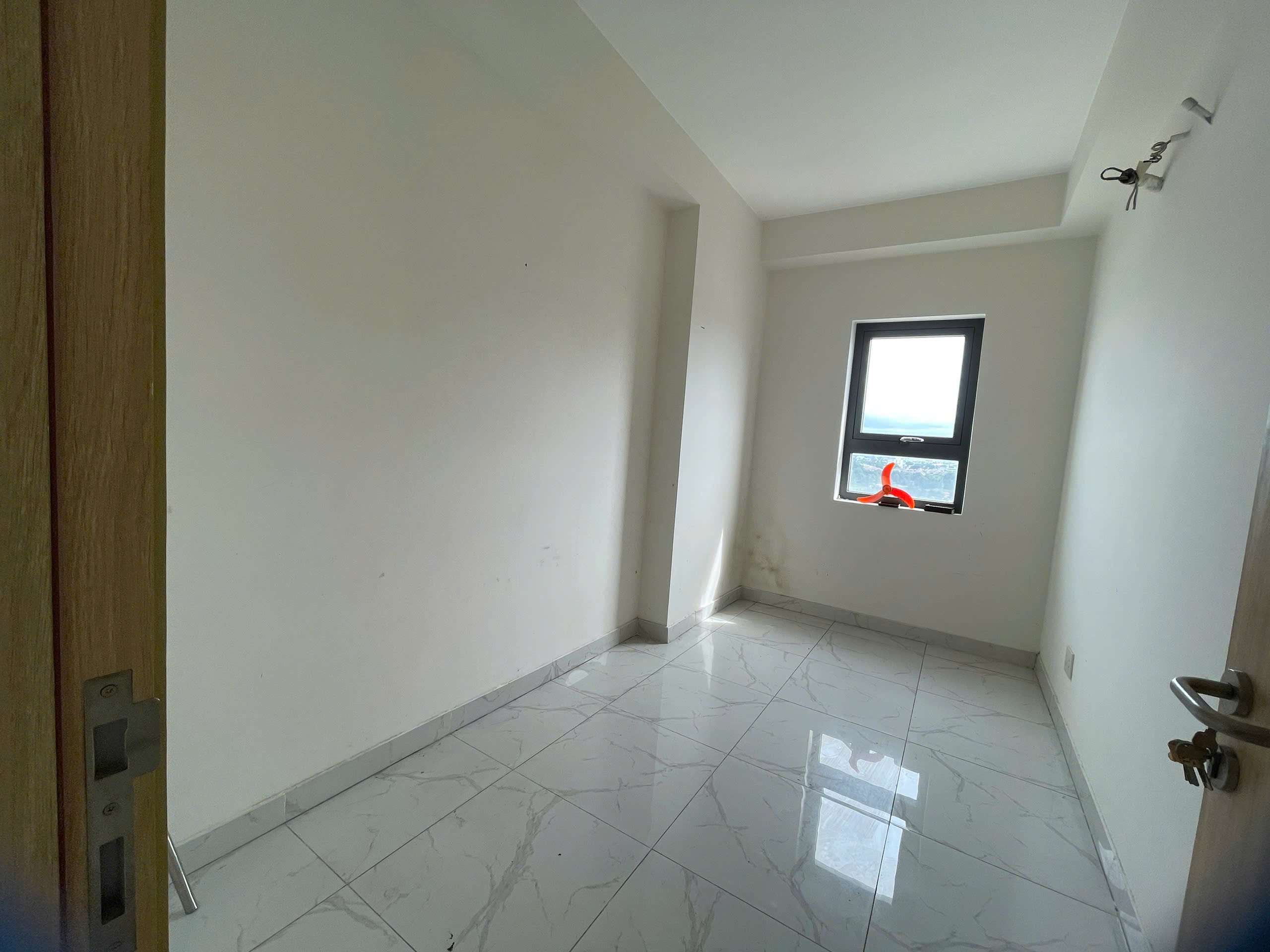 Chính chủ gửi bán căn fresca 2 phòng ngủ view quận 1 - Ảnh 2
