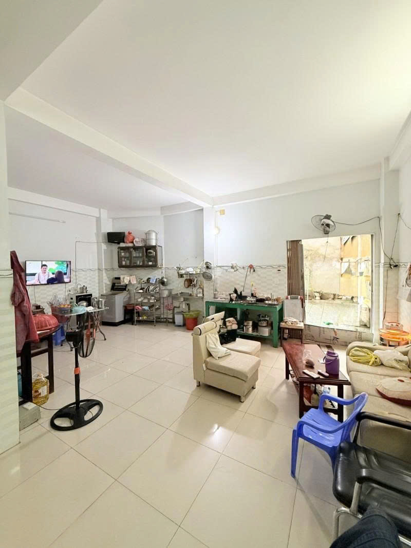 Bán nhà Hẻm Nguyễn Thị Nhỏ, gần Nguyễn Chí Thanh, Lò Siêu, 7,5x16m, 4 T - 6PN, 10.99 tỷ - Ảnh 4