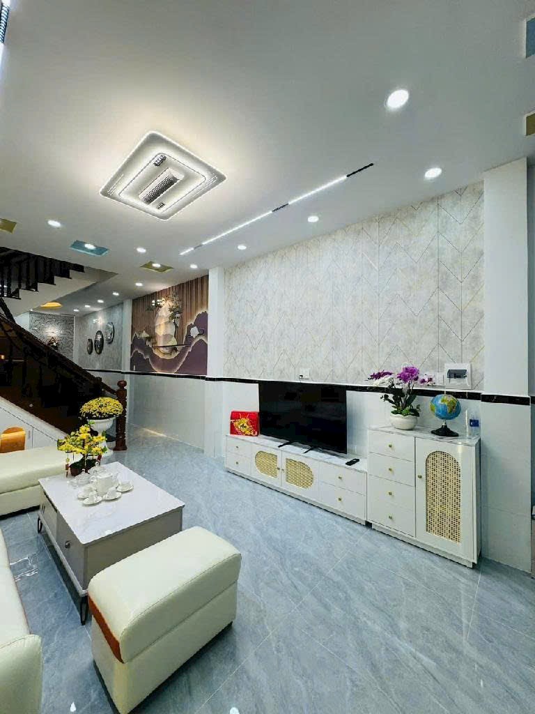 NHÀ ĐẸP QUANG TRUNG GV - GẦN NGÃ 4 QUANG TRUNG & PHAN HUY ÍCH - HXH - 54M² - 4 TẦNG HƠN 6 TỶ - Ảnh 1